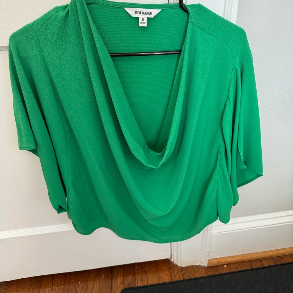 Flattering Green Top.